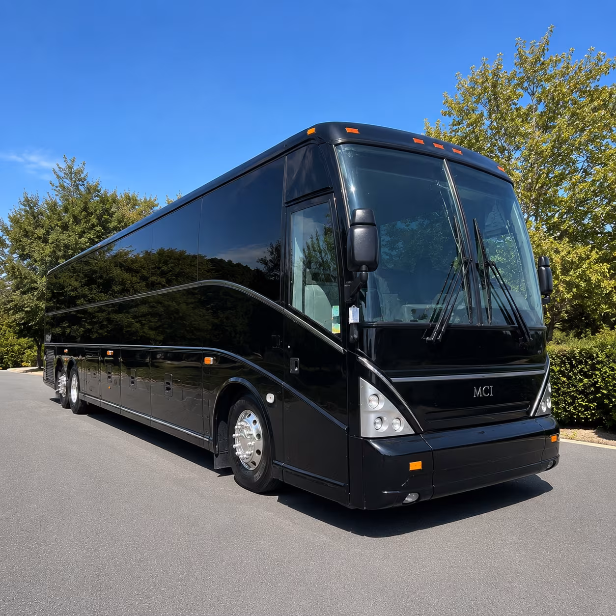 charter buses for mcgill toolen and st paul s proms on spring hill avenue