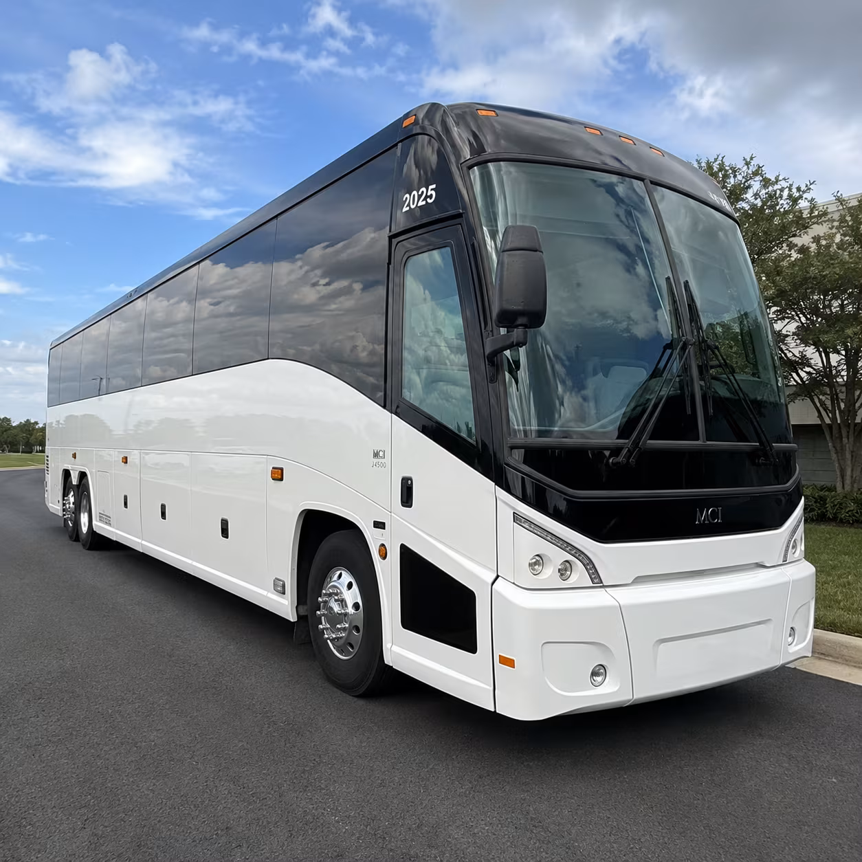mardi gras parade buses that keep your group together