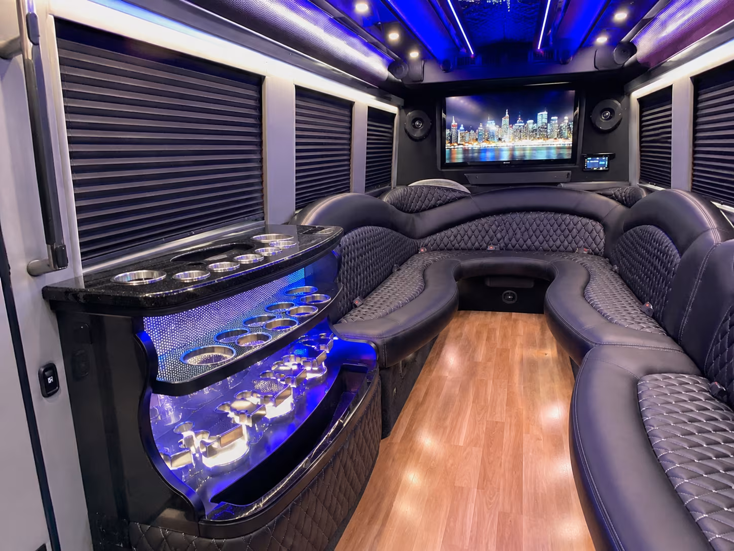 party buses for murphy high school prom night in mobile